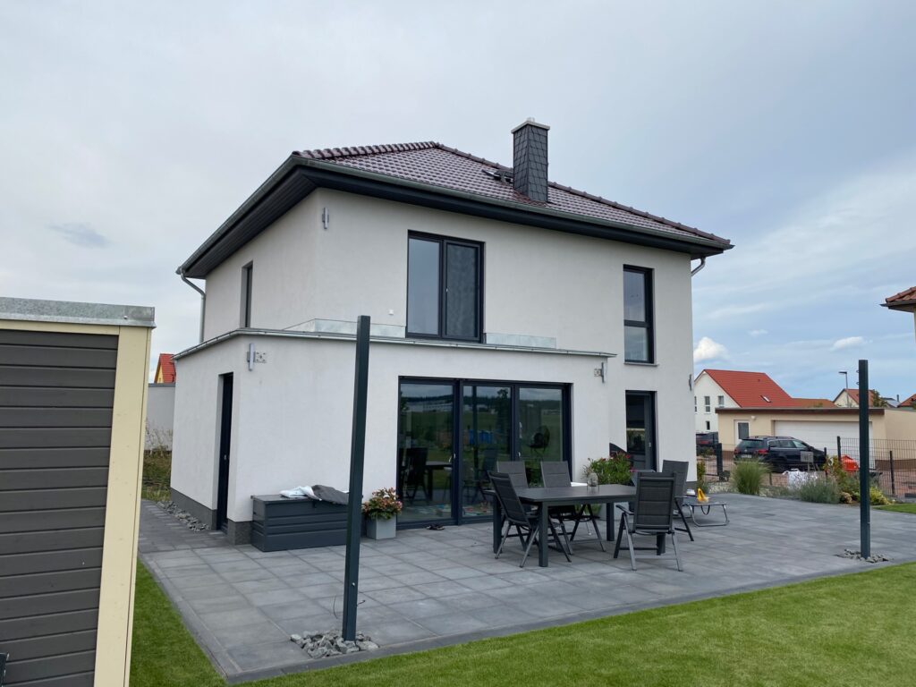 Stadtvilla mit Garage